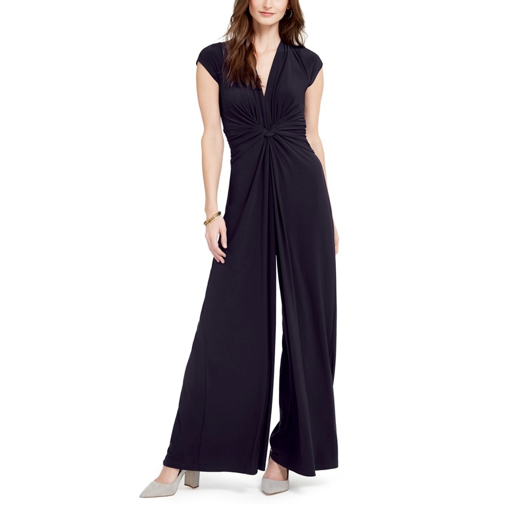 ✨NEW Vince Camuto Plunge V-Neck Cap Sleeve Jumpsuit ✨